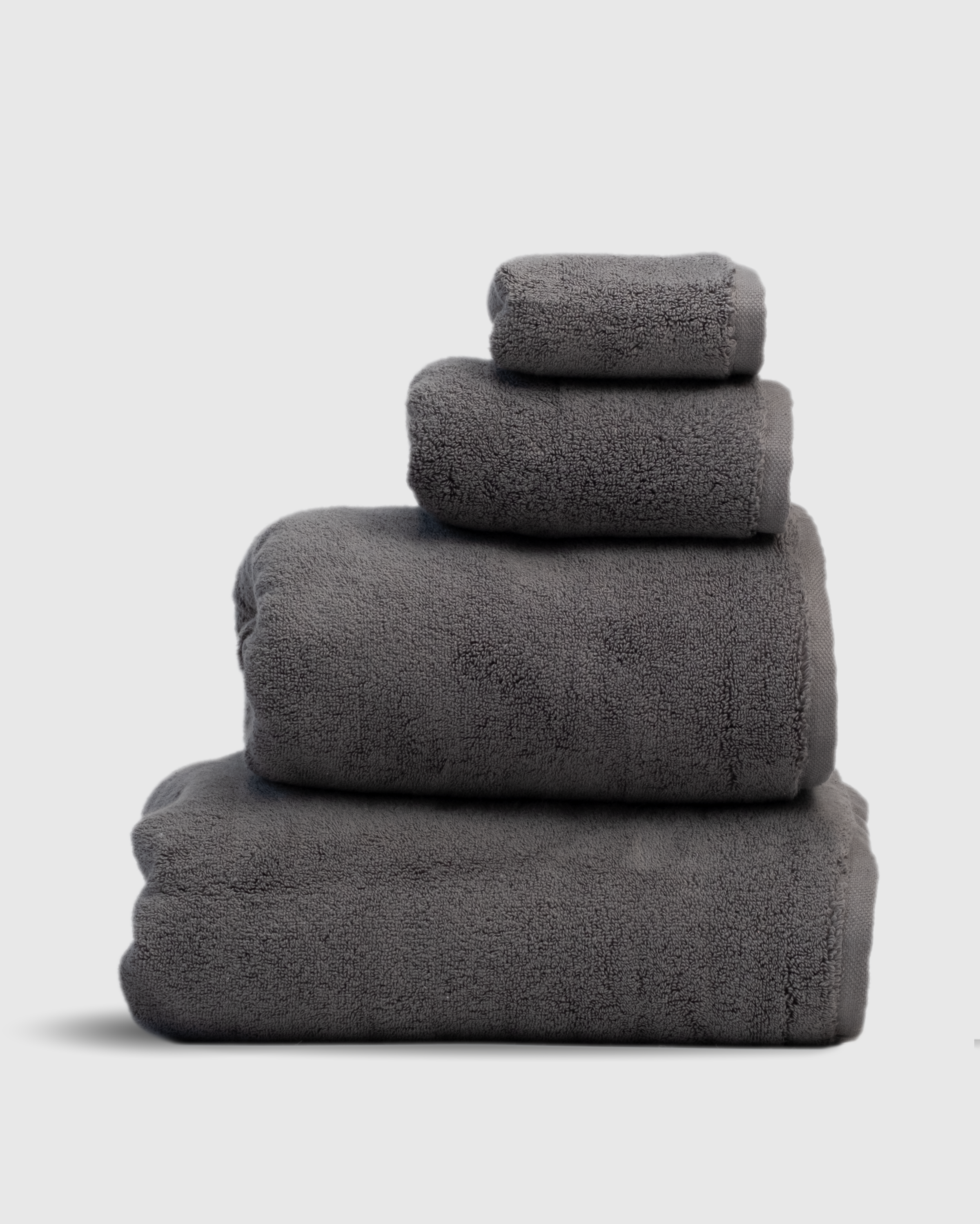 LuxeBathTowelsinCharcoal